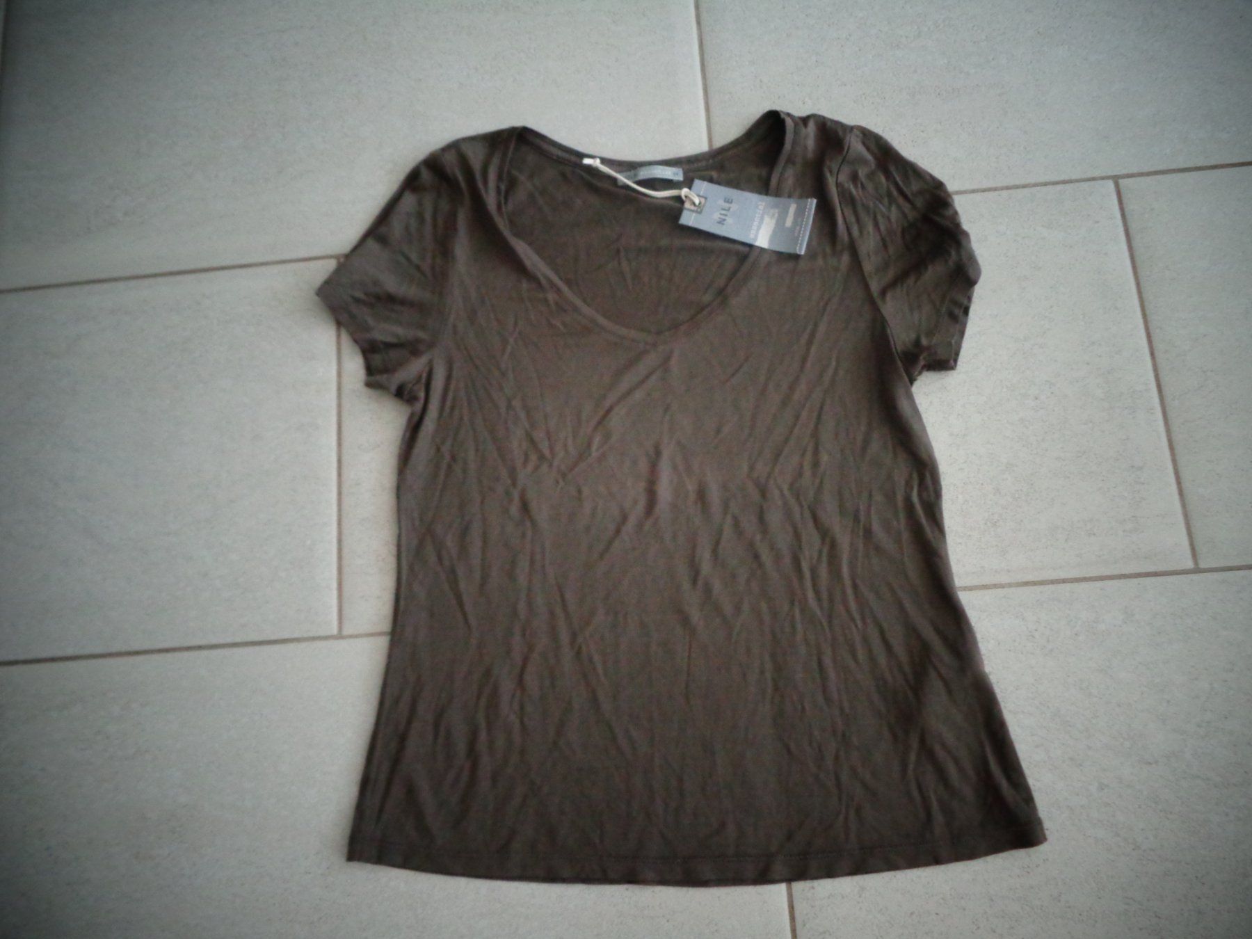 Nile T-shirt: NILE T-SHIRT GR.XS NEU – Nuovo (secondo la descrizione) da Rotkreuz venduto da Samballi
