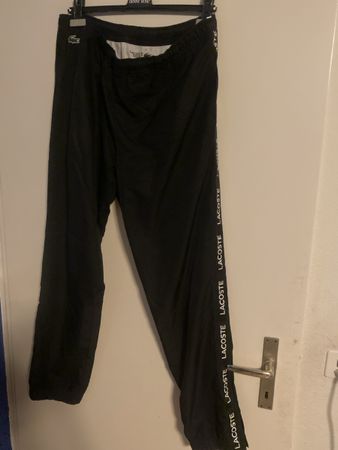 Lacoste Sporthose/Trainingshose schwarz, Grösse XL Top!