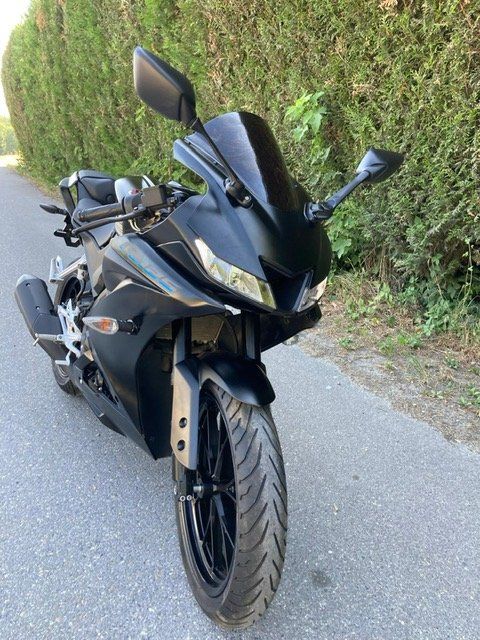 Yamaha Strada: Yamaha YZF125-A ab service – Usato da Vesin venduto da coccinelle313 1