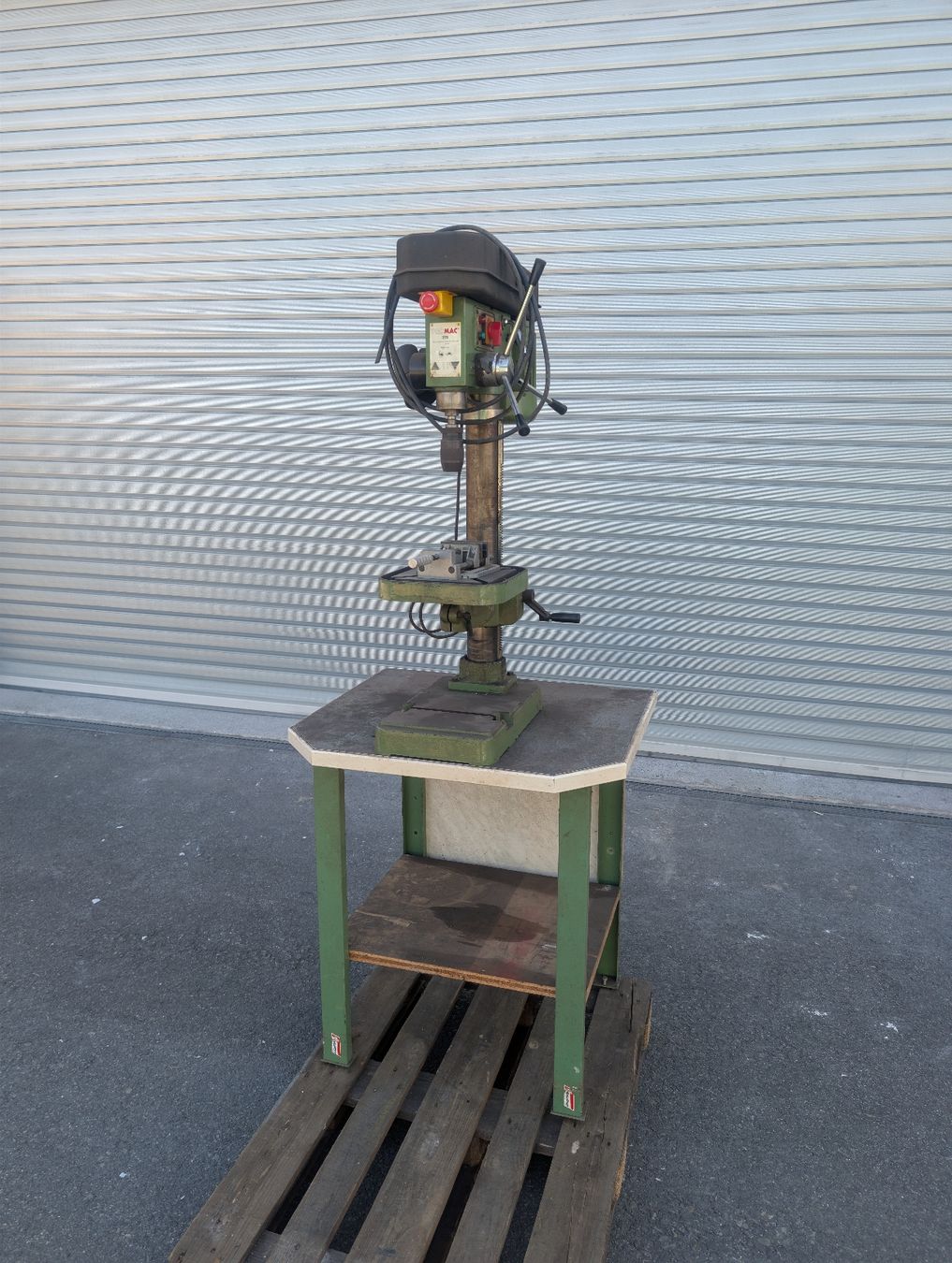Promac Perceuses: Standbohrmaschine – D'occasion à Neuheim par swizzlyNC