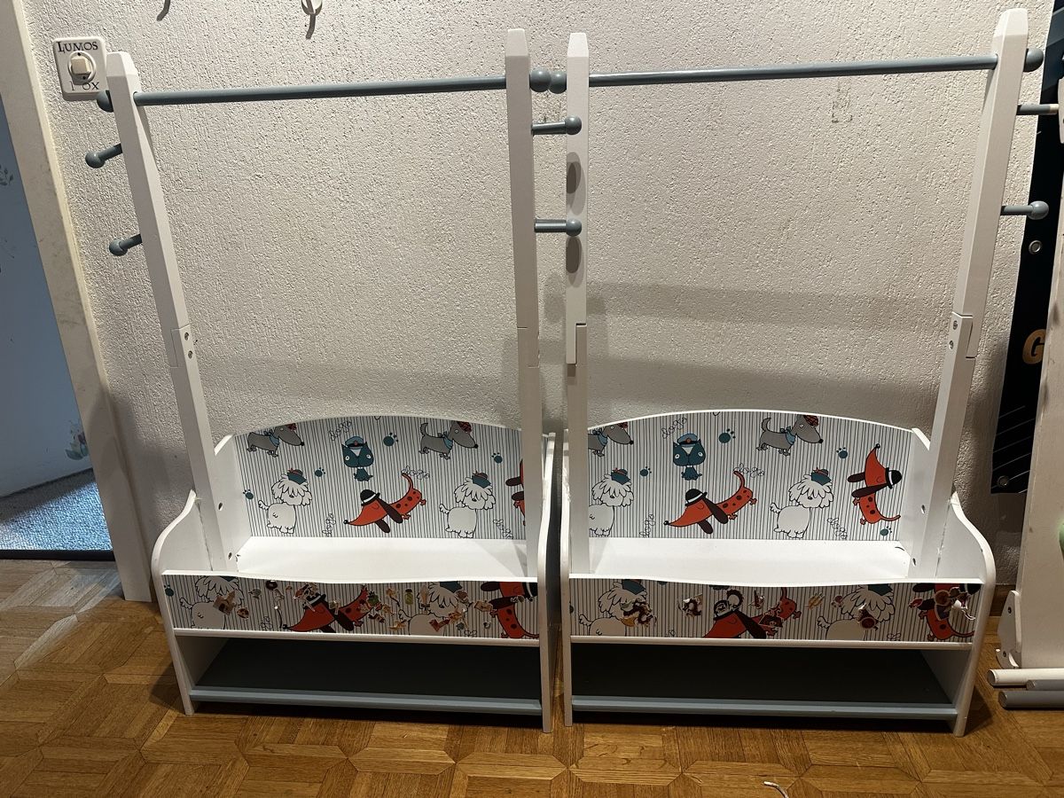 Micasa Guardaroba: 2x Kindergarderobe Children's Wardrobe, Kleiderständer – Usato da Thalwil venduto da klaudiamusiol