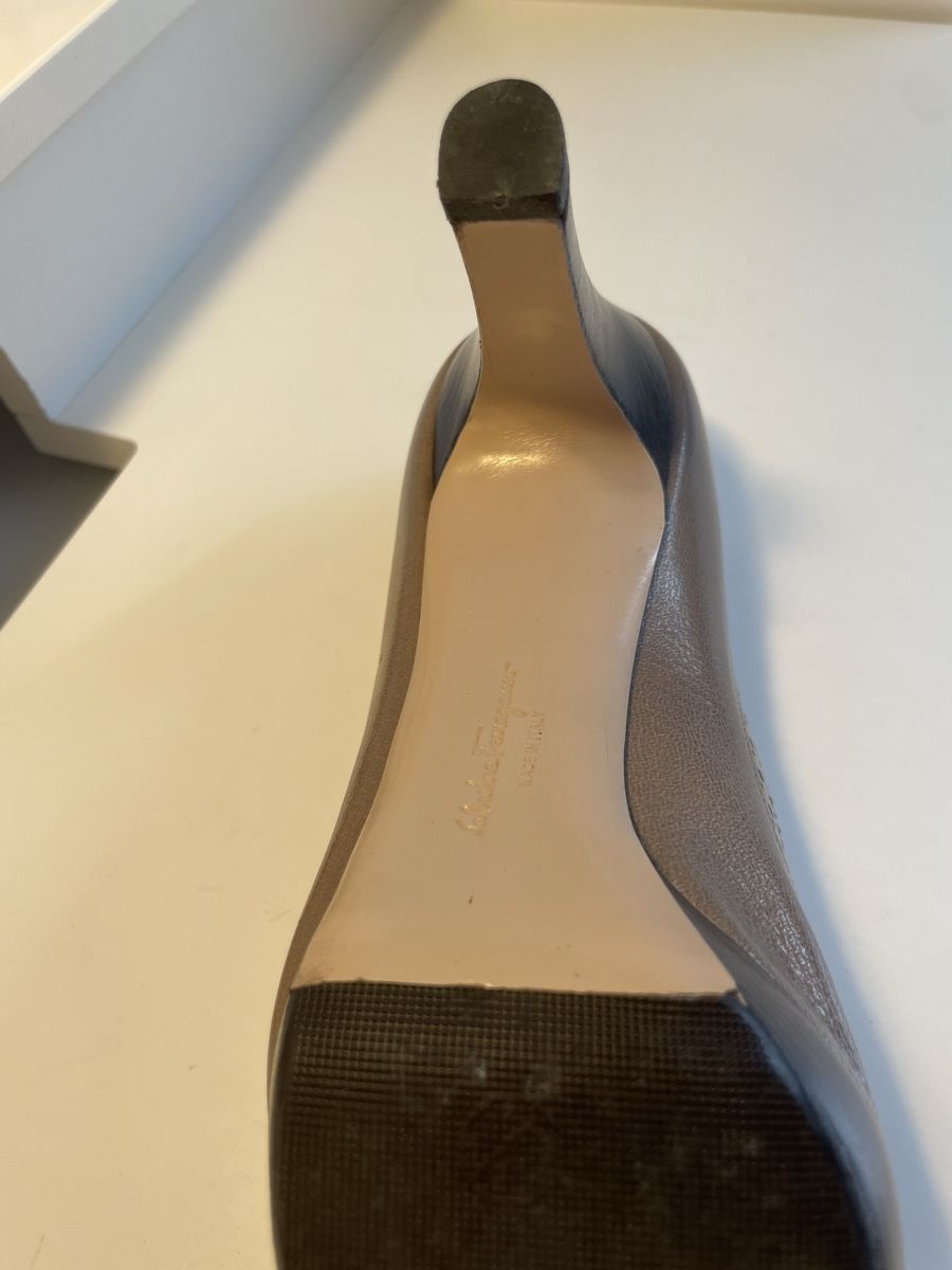 Salvatore Ferragamo Scarpe da donna: Escarpines Ferragamo – Usato da Bassins venduto da oal_q2gl 3
