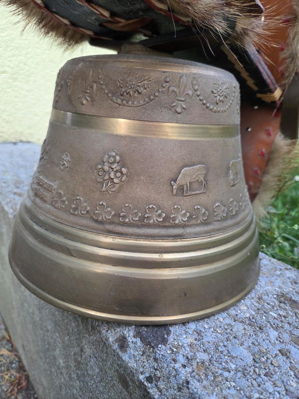 Campanacci mucche: Berger Glocke 2 Stück – Nuovo (secondo la descrizione) da Oberurnen venduto da adrizi