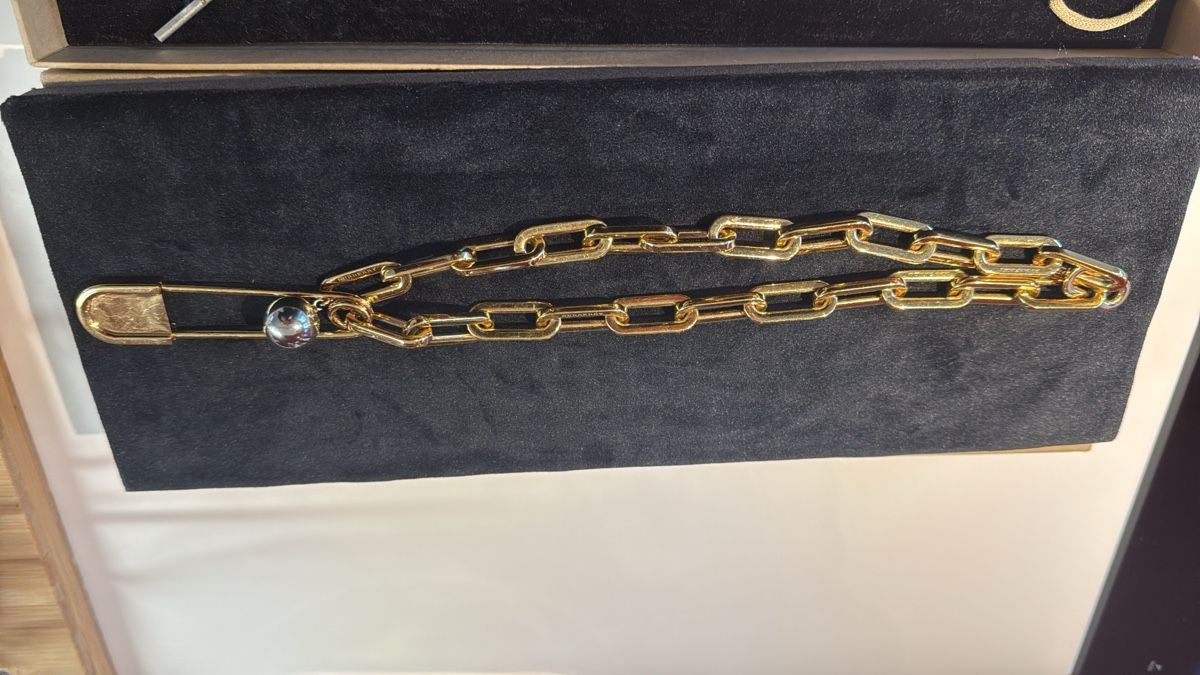 Burberry Catenine: Burberry Designer-Kette – Usato da Dörflingen venduto da kaiaMalou 4