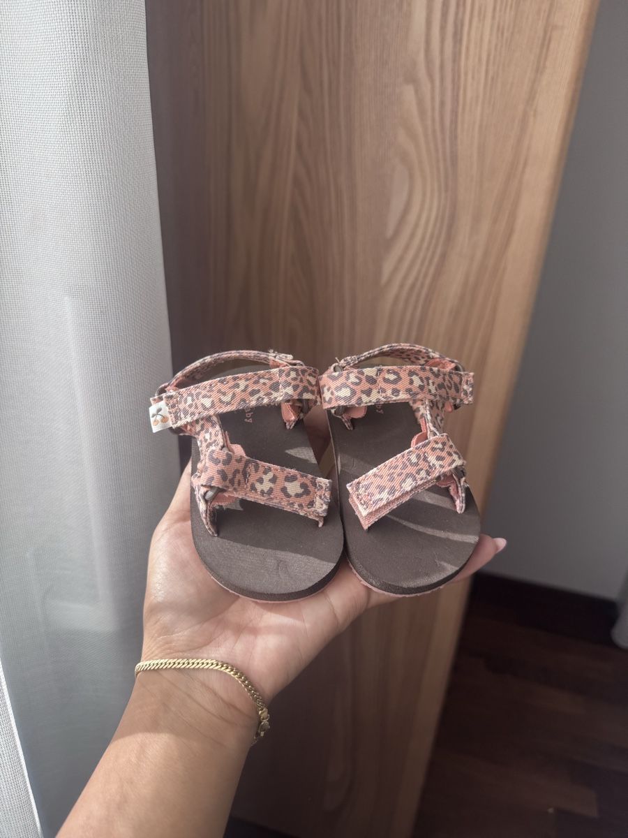Next Scarpe per ragazze: Sandalen Leo Print Grösse 19 neu – Nuovo (secondo la descrizione) da Luzern venduto da raquel.m