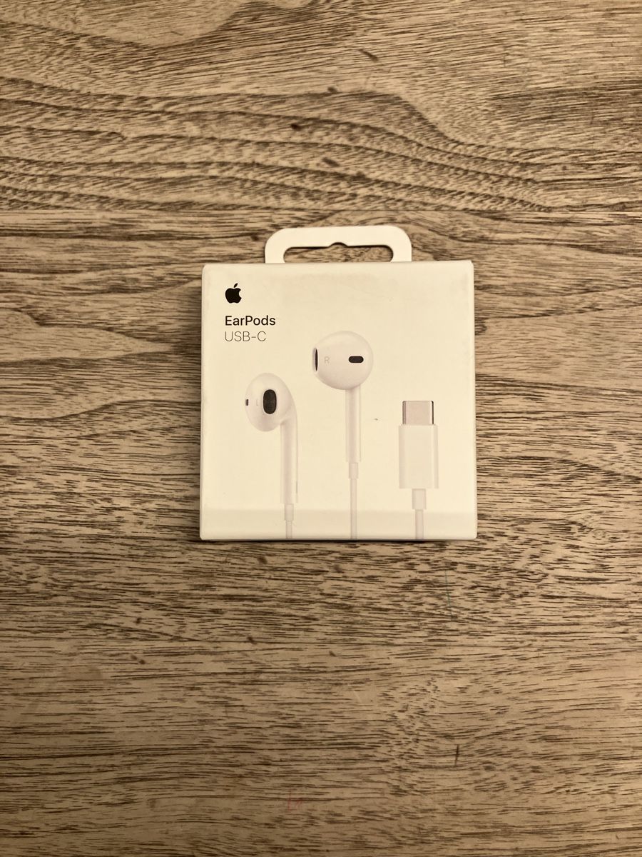 Apple Cuffie: Apple Kabelkopfhörer USB-C – Nuovo e nell'imballaggio originale da Chur venduto da GC190