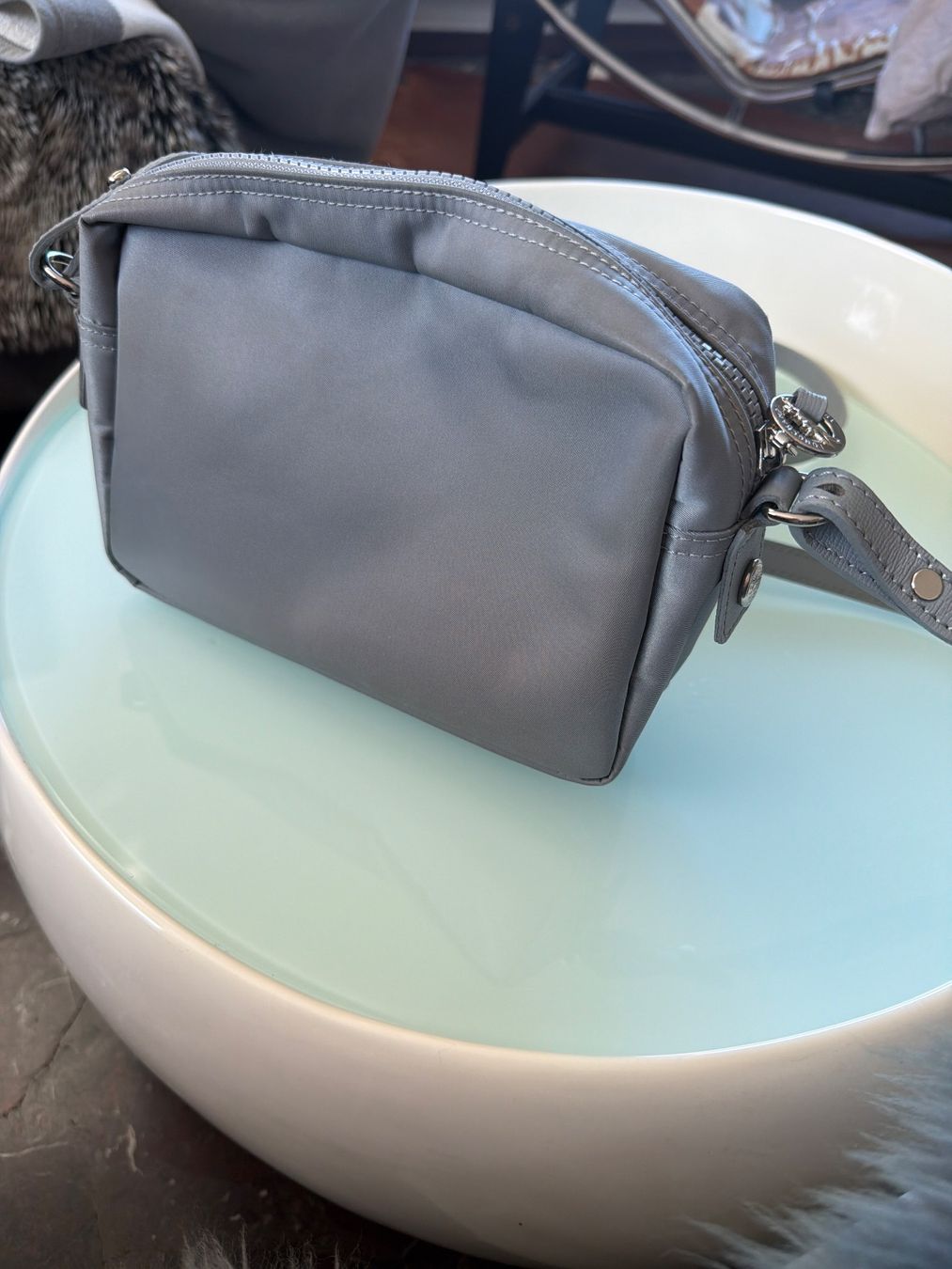 Longchamp Borse da donna: Longchamp -Umhängetasche – Nuovo (secondo la descrizione) da Vezia venduto da sidu03 9