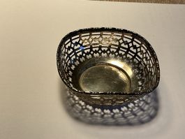 Kleines versilbertes Schälchen