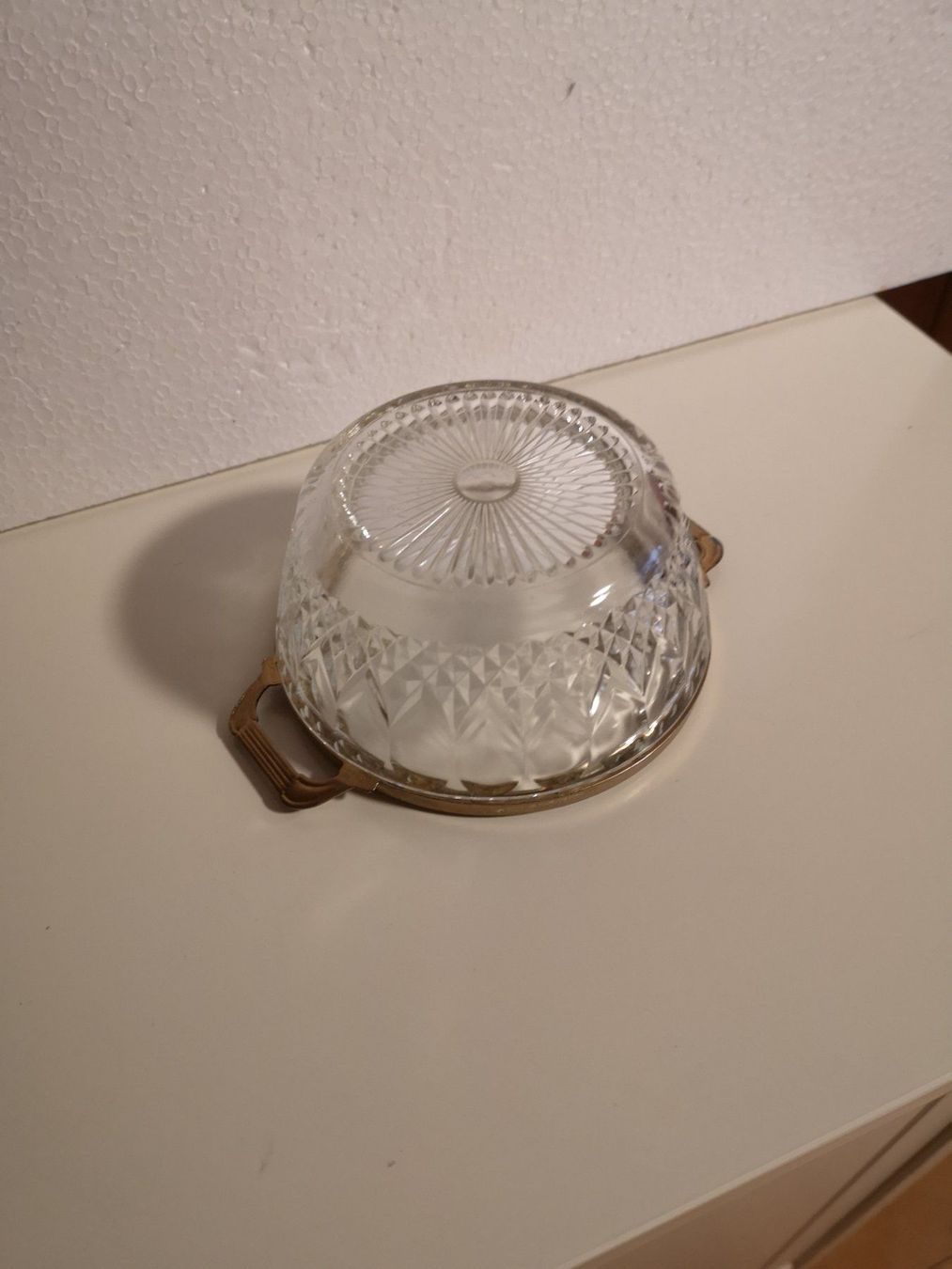 Piatti di portata: Schale Glas mit Gold gespritztem Rand – Usato da Winkel venduto da Kade50 1