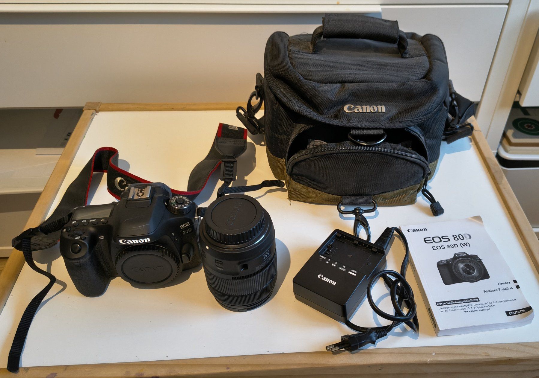 Canon Kamera: Digitalkamera Canon EOS 80D mit Objektiv gebraucht – Gebraucht aus Rapperswil SG von fab_z25b