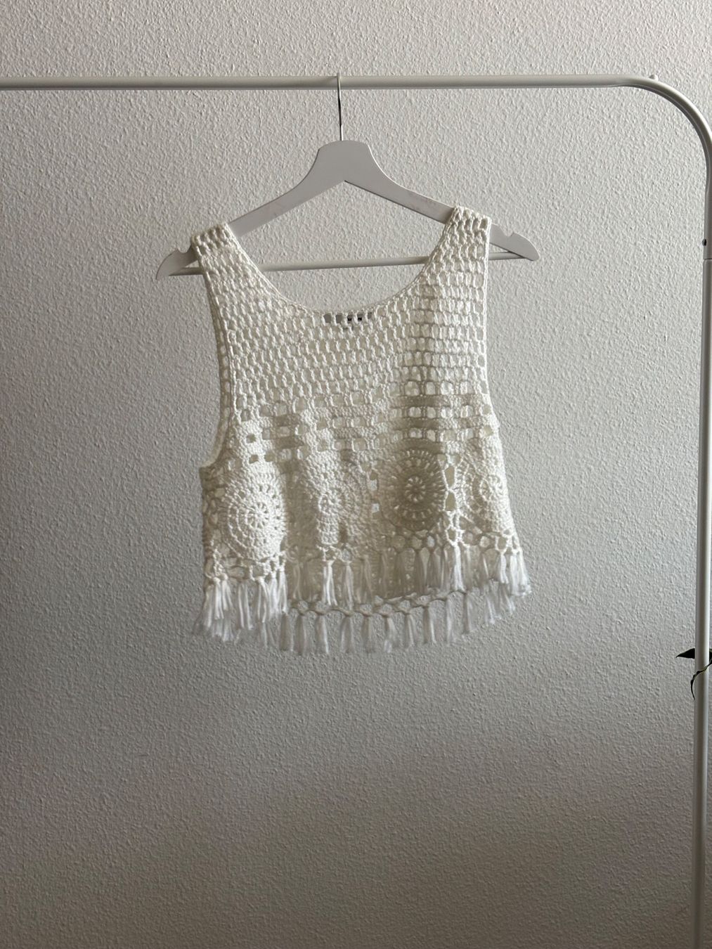 Tally Weijl Camicette, T-shirt & Top: Weißes Häkel-Top – Usato da Zürich venduto da bbbggg