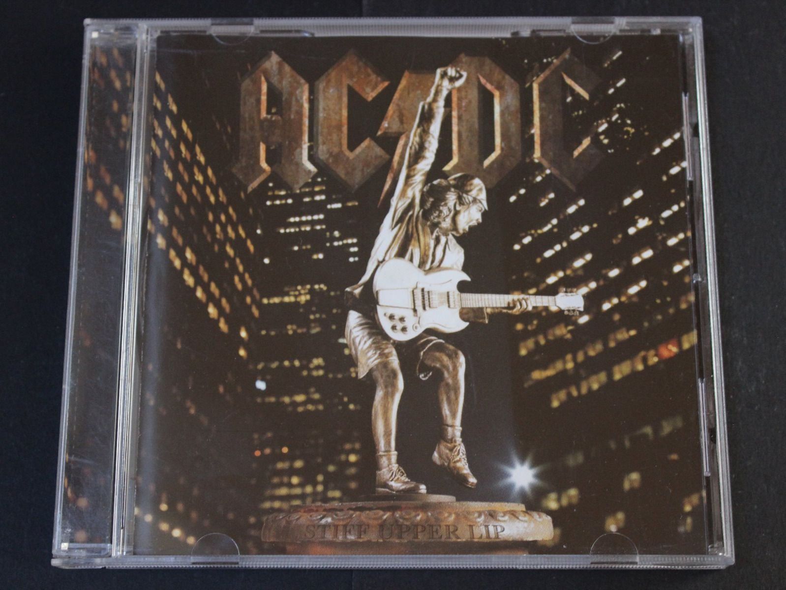 CDs: AC/DC - STIFF UPPER LIP CD 2000 (Jewel-Case Version) – Gebraucht aus Tübach von JamesStone 1