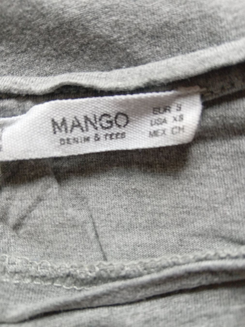 Mango T-Shirts: Graues T-Shirt, Grösse S. Mango – Gebraucht aus Rüthi (Rheintal) von titlis07 4