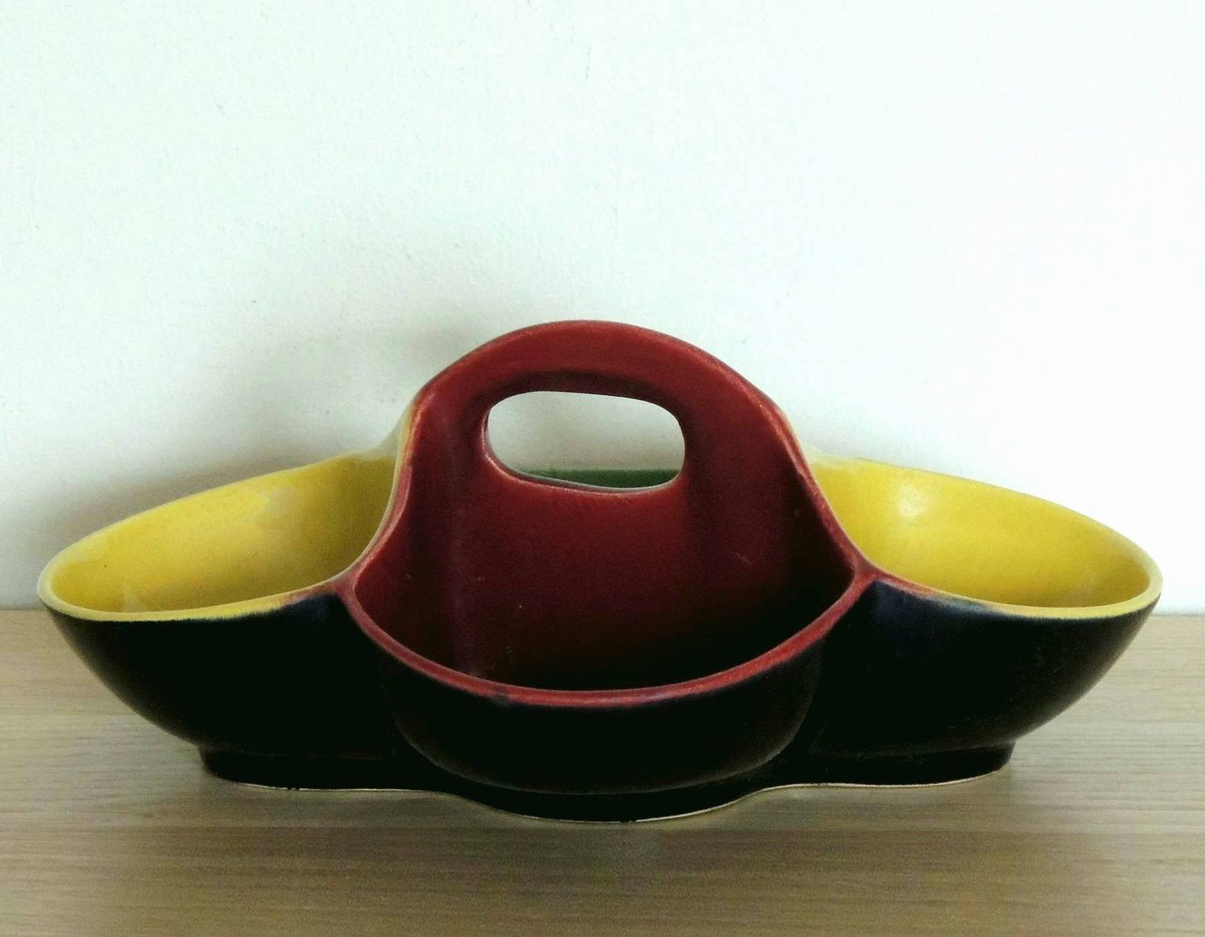 Rössler Piatti di portata: Plat apéritif à compartiments, porcelaine Rössler ?, 1950s – Usato da La Chaux-de-Fonds venduto da Helene2300 4