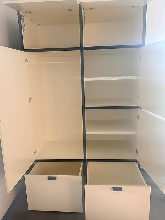 Armadi: Armoire  – Usato da Le Vaud venduto da 022mickey 1