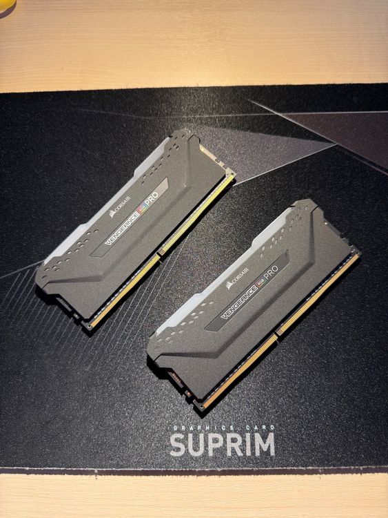 Corsair Vengeance RGB PRO SL Series - Kit d'éclairage Noir - Mémoire PC