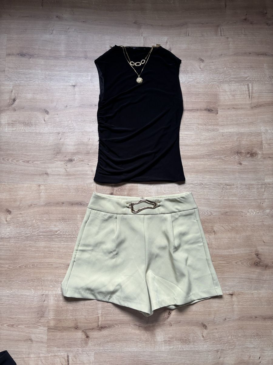 Zebra Lotti di vestiti: lot de shorts zébra, taille L – Nuovo (secondo la descrizione) da Tavannes venduto da callie.mcli 1