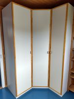 Eck-Kleiderschrank