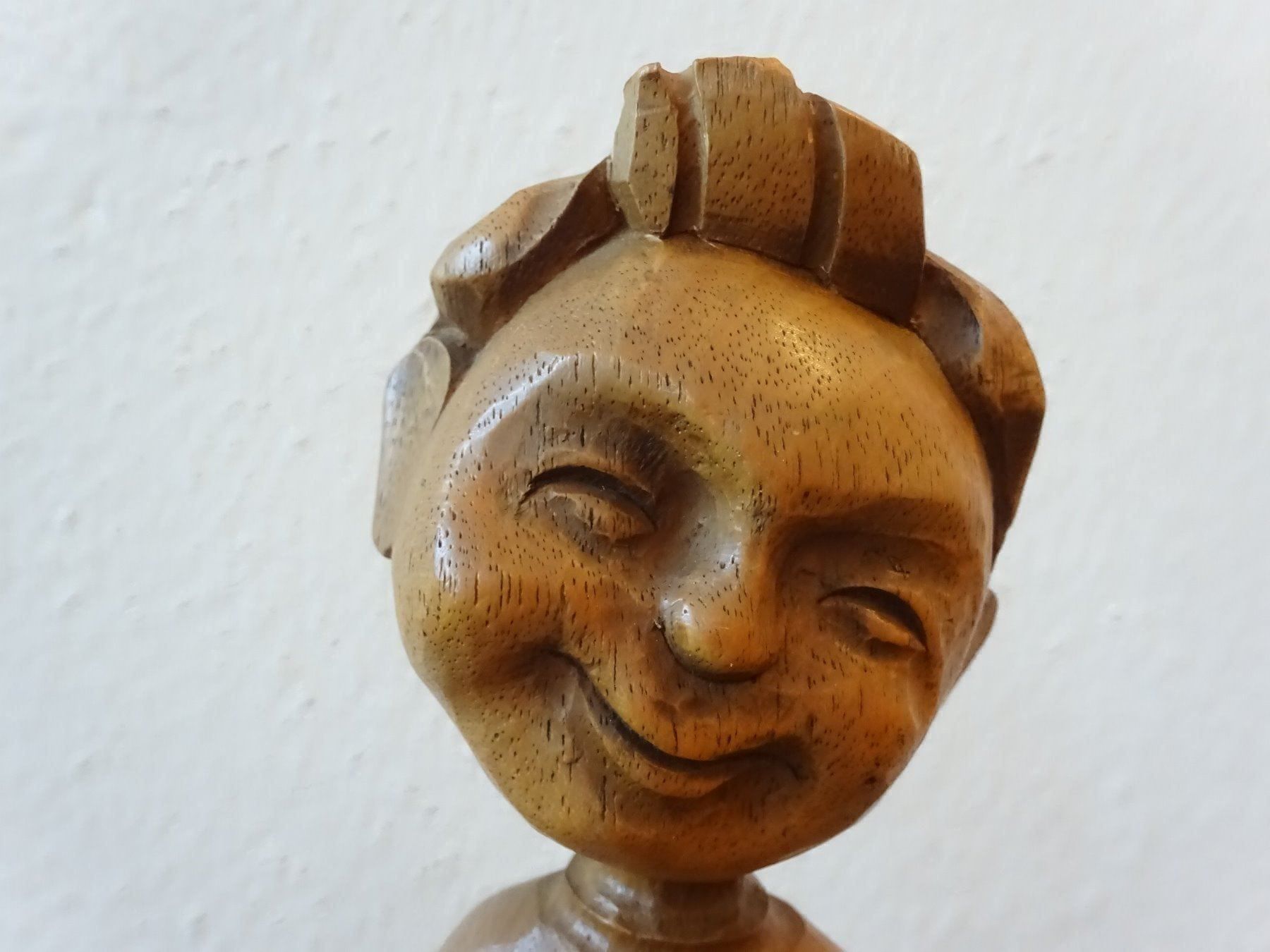 Sculture & Statue: Holzfigur "Fritzli"  - W. Dort – Usato da Esslingen venduto da eintagammeer 3