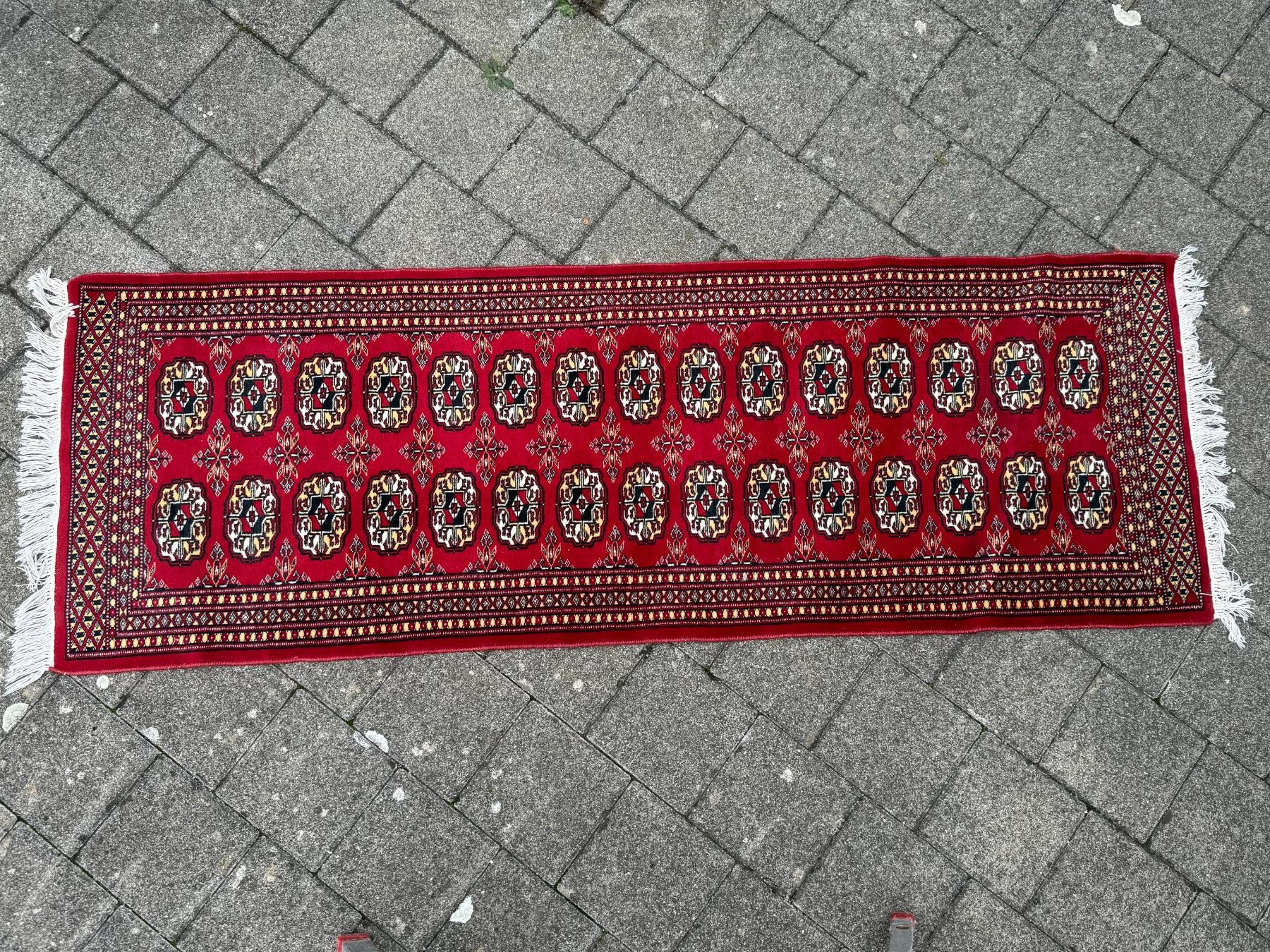 Teppiche: Div. Teppiche – Gebraucht aus Wileroltigen von Daschda 3