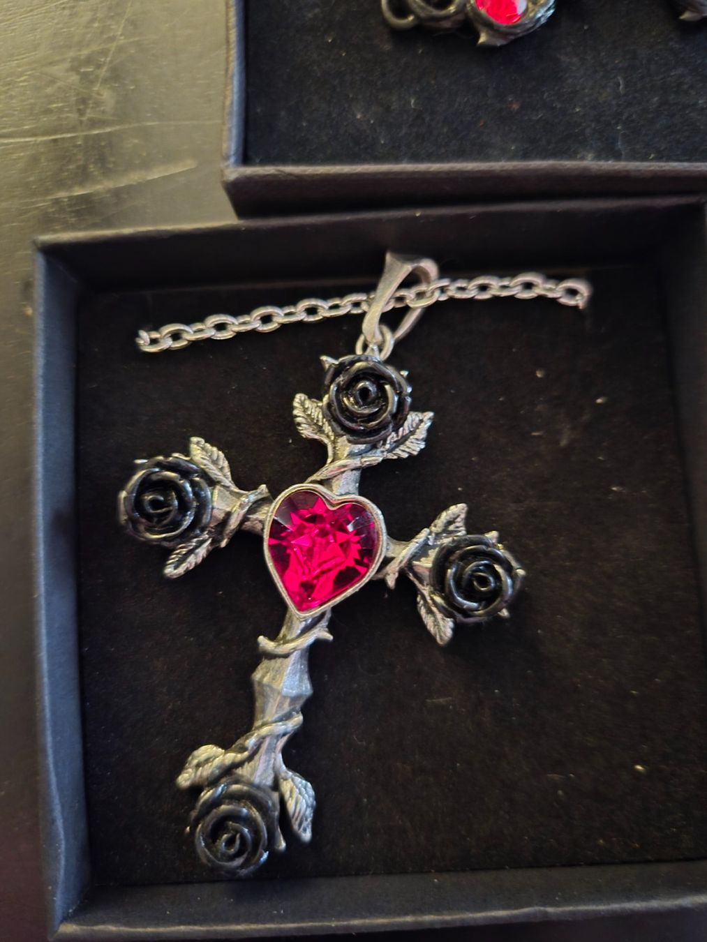 Pendentifs: Lot pendentifs croix Alchemy Gothic – Neuf (Voir description) à Bévilard par CONTRESENS 1