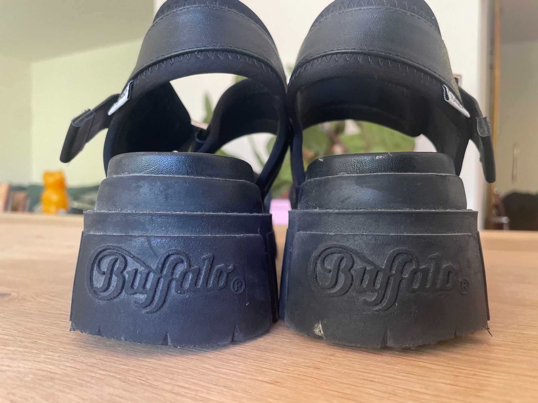 Buffalo Scarpe da uomo: Buffalo Sandalen – Usato da Zürich venduto da Fionaalenaa 2