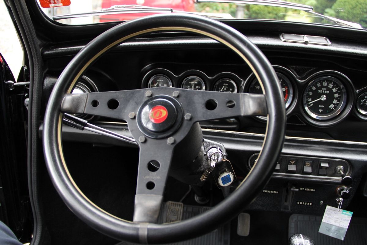 Automobili: Mini Cooper Innocenti 1300 Bj. 1974 - Restauriert – Usato da Oberkirch LU venduto da Feuerpferd 5