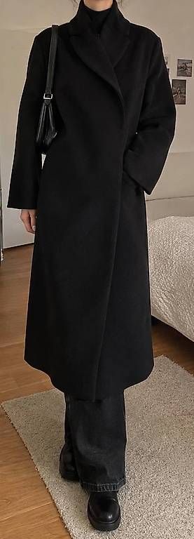 Cappotti: long manteau noir  – Nuovo e nell'imballaggio originale da Neuchâtel venduto da eli_t9yy