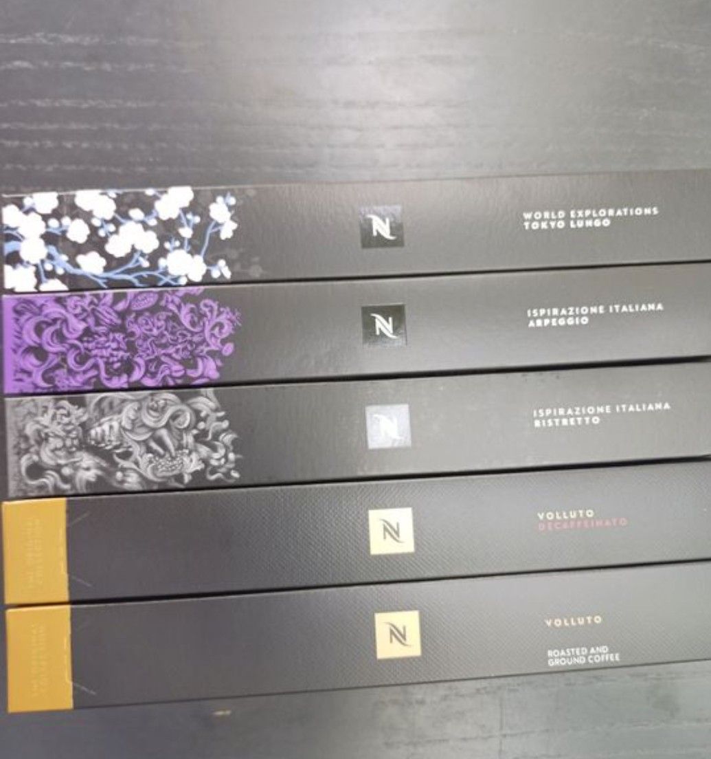 Nespresso Cibi & Specialità: Nespresso Kaffe Kapseln 10 Packung Mix Sortiment  – Nuovo e nell'imballaggio originale da Winterthur venduto da mal_k2wv 1