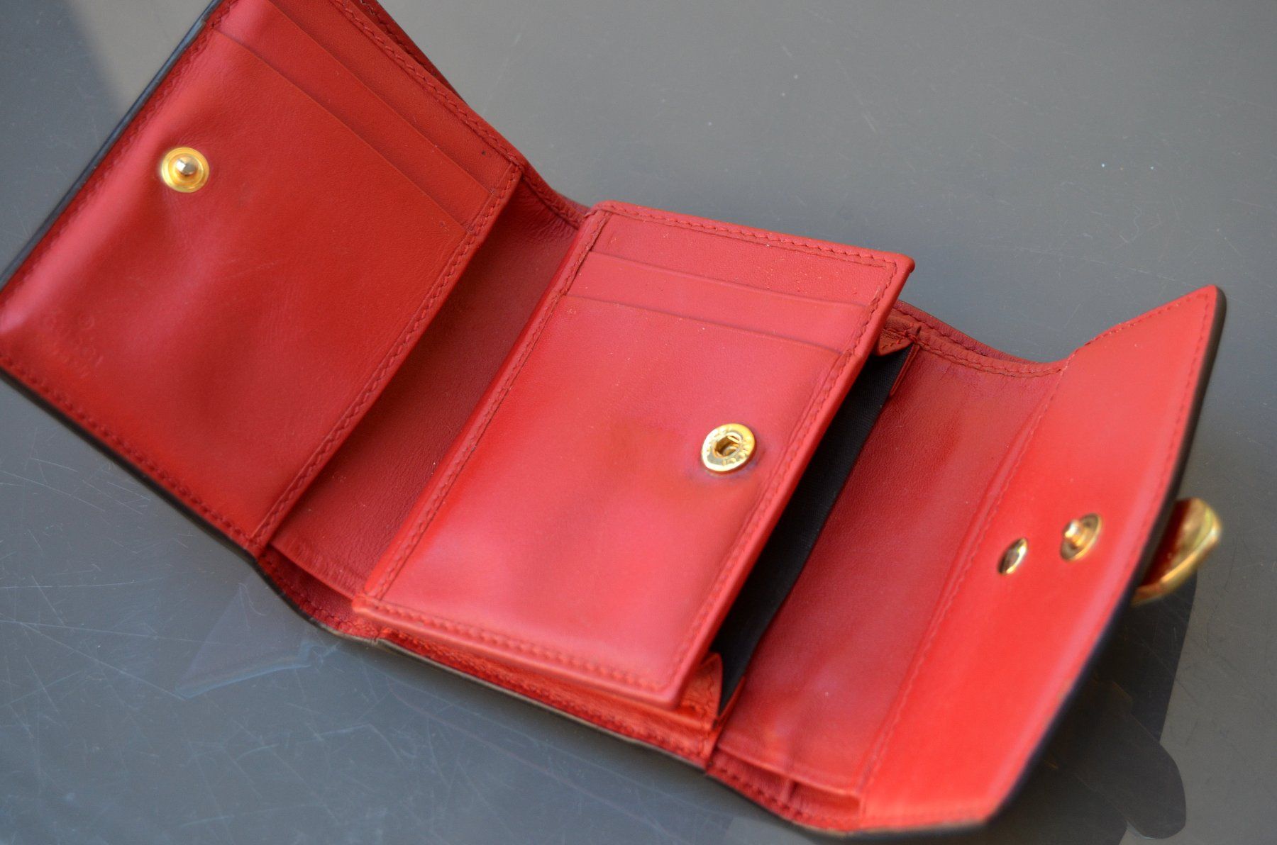 Gucci Portamonete: Portefeuille Gucci – Usato da Collonges venduto da Auganien 7