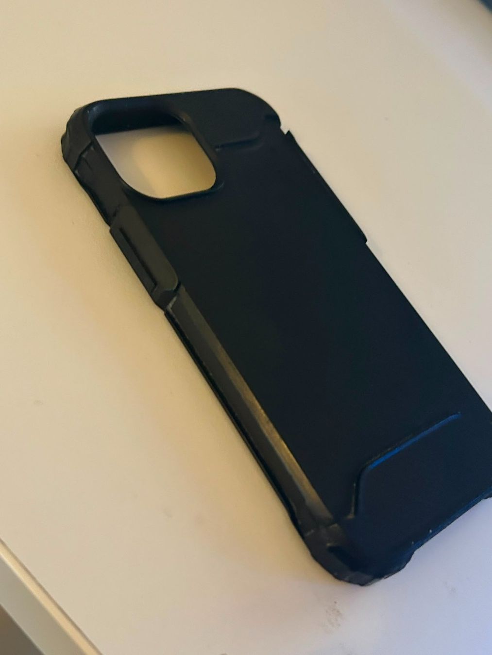 Apple Telefoni cellulari / Smartphones: IPhone 13 Mini - Schwarz – Usato da Madetswil venduto da Luck_4_Ever 6