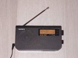 Radio numérique Sony XDR-S56DBP DAB FM noir TBE 