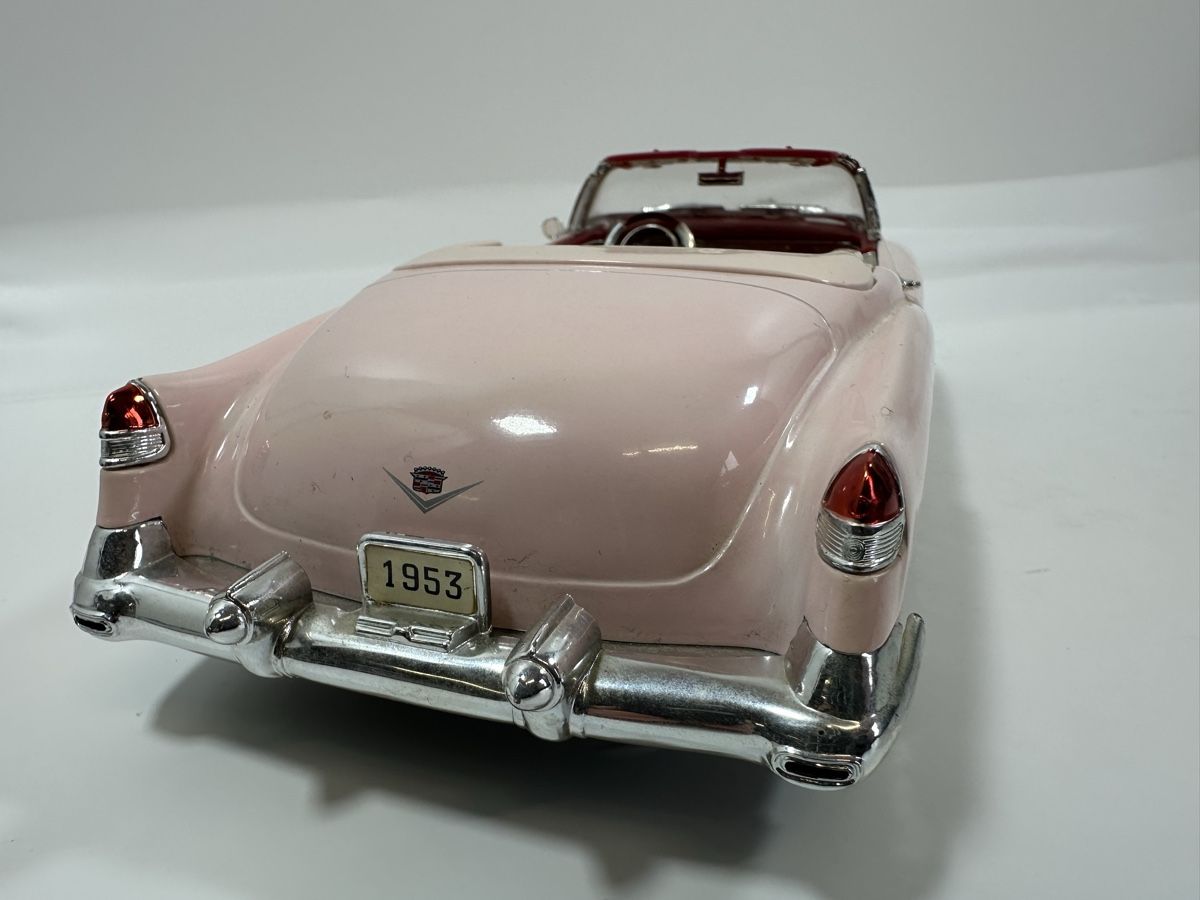 Anson Modellini d'auto: 1953 Cadillac Eldorado 1:18, pink, ANSON – Usato da Zofingen venduto da rf9_x2xt 4