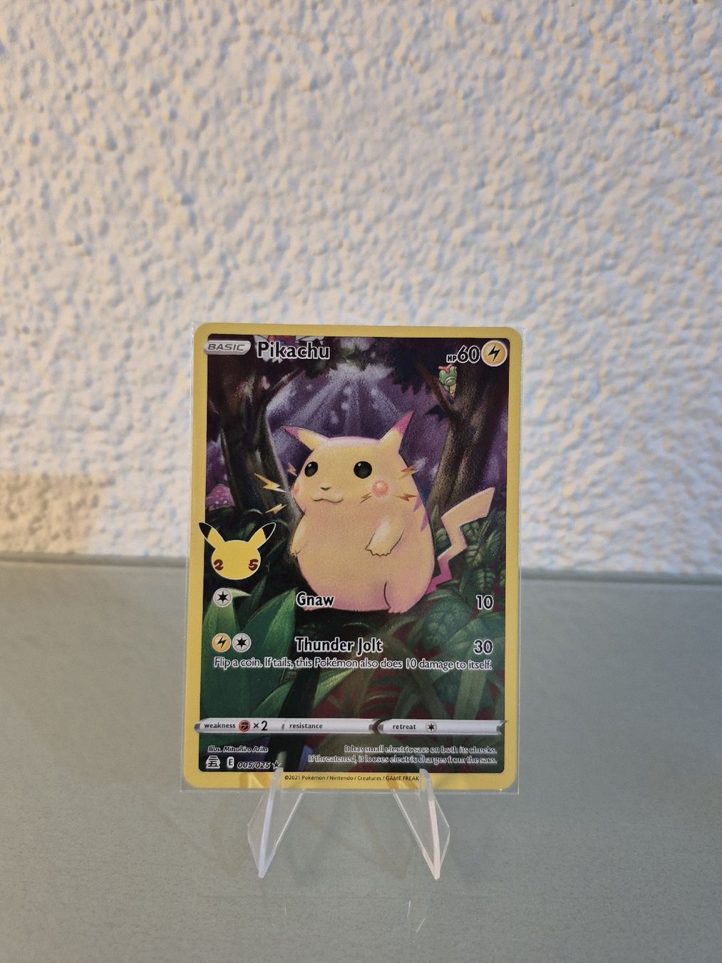 Pokémon Carte collezionabili: Pokemon Pikachu (CEL 005) EN – Nuovo (secondo la descrizione) da Uetendorf venduto da myhome12