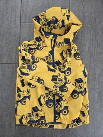 Kinder Regenjacke NEXT gelb mit Traktoren Grösse 122 cm 