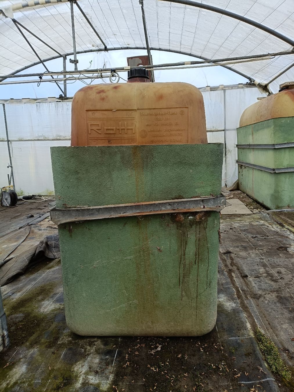 Heizung: Öltank mit Auffangwanne 1100 Liter – Gebraucht aus Dällikon von sts_99cn 1