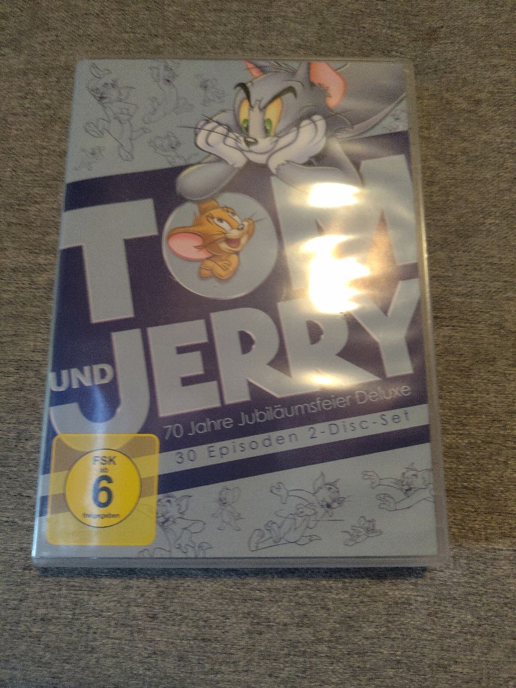 Alle DVDs: Tom & Jerry DVD Set – Gebraucht aus Winterthur von BlackBird00