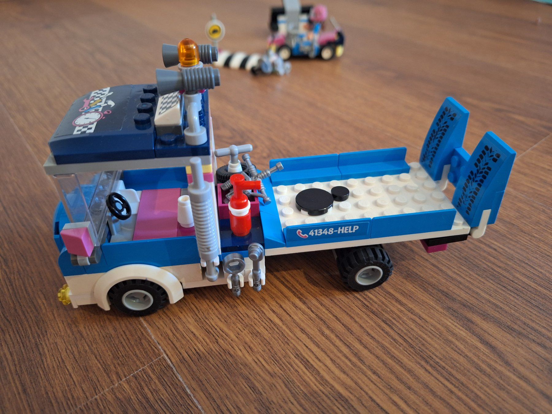 Lego Giocattoli: Lego Friends Abschleppwagen 41333 – Usato da Bazenheid venduto da zege 2