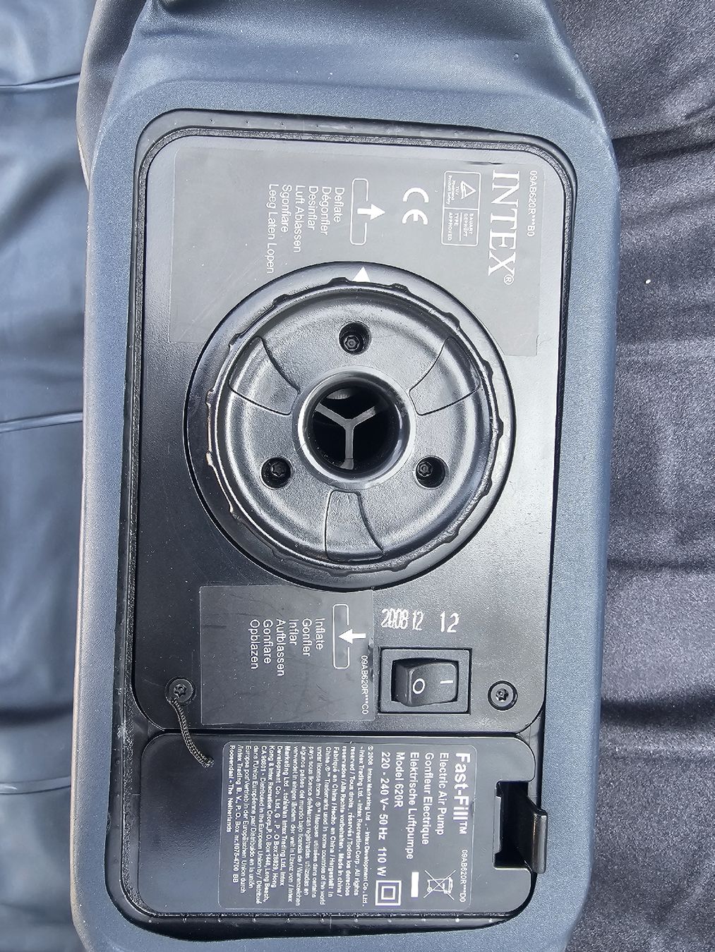 Matelas: Intex Air Mattress with built-in pump good condition – D'occasion à Täuffelen par migueldesousa 1