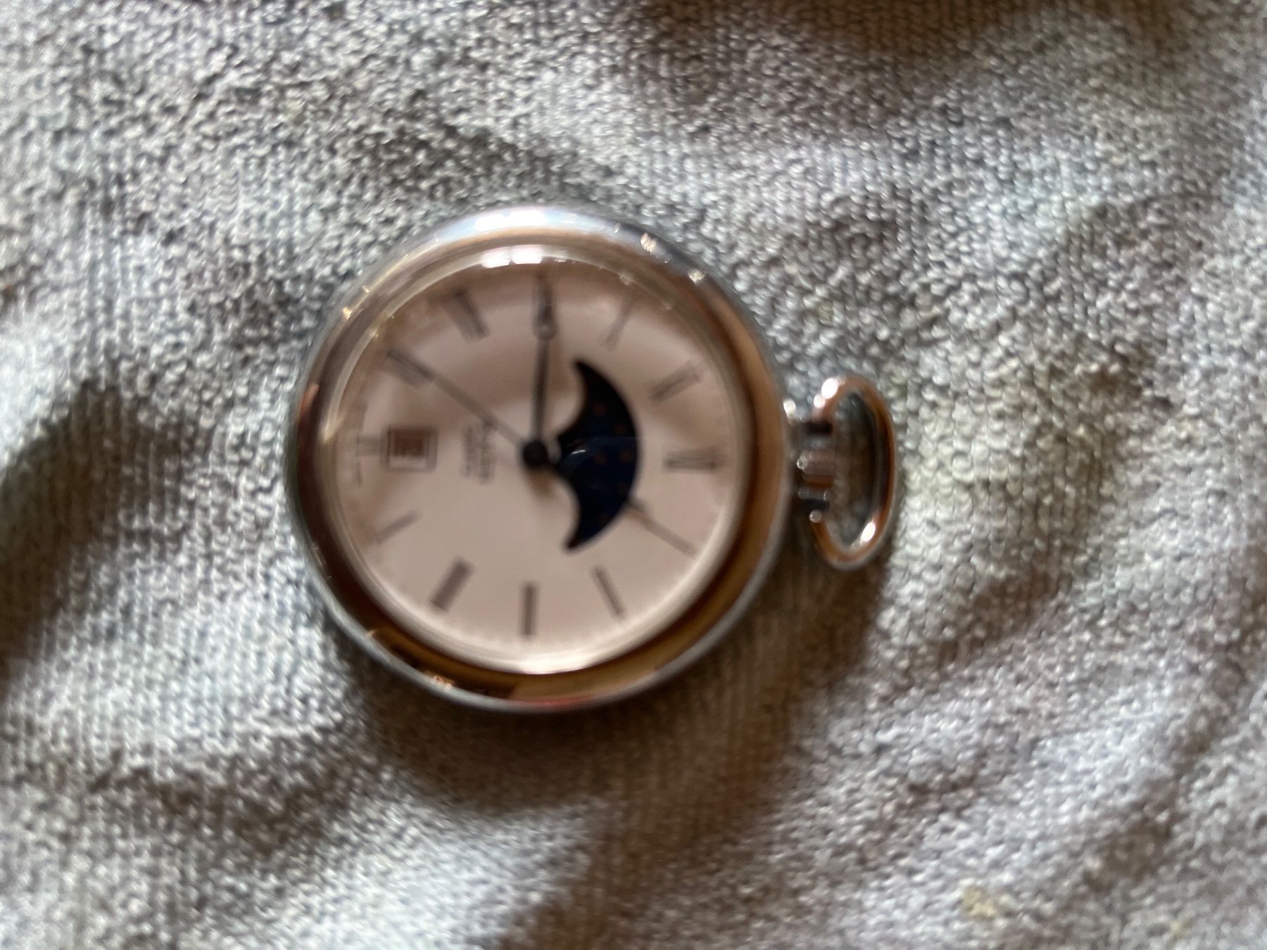 Uhren: Taschenuhr Buler Quarz – Gebraucht aus Giswil von Nistsigi