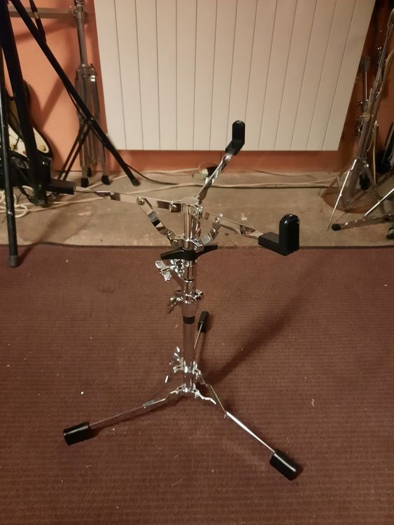 Snare stand flat base Kaufen auf Ricardo