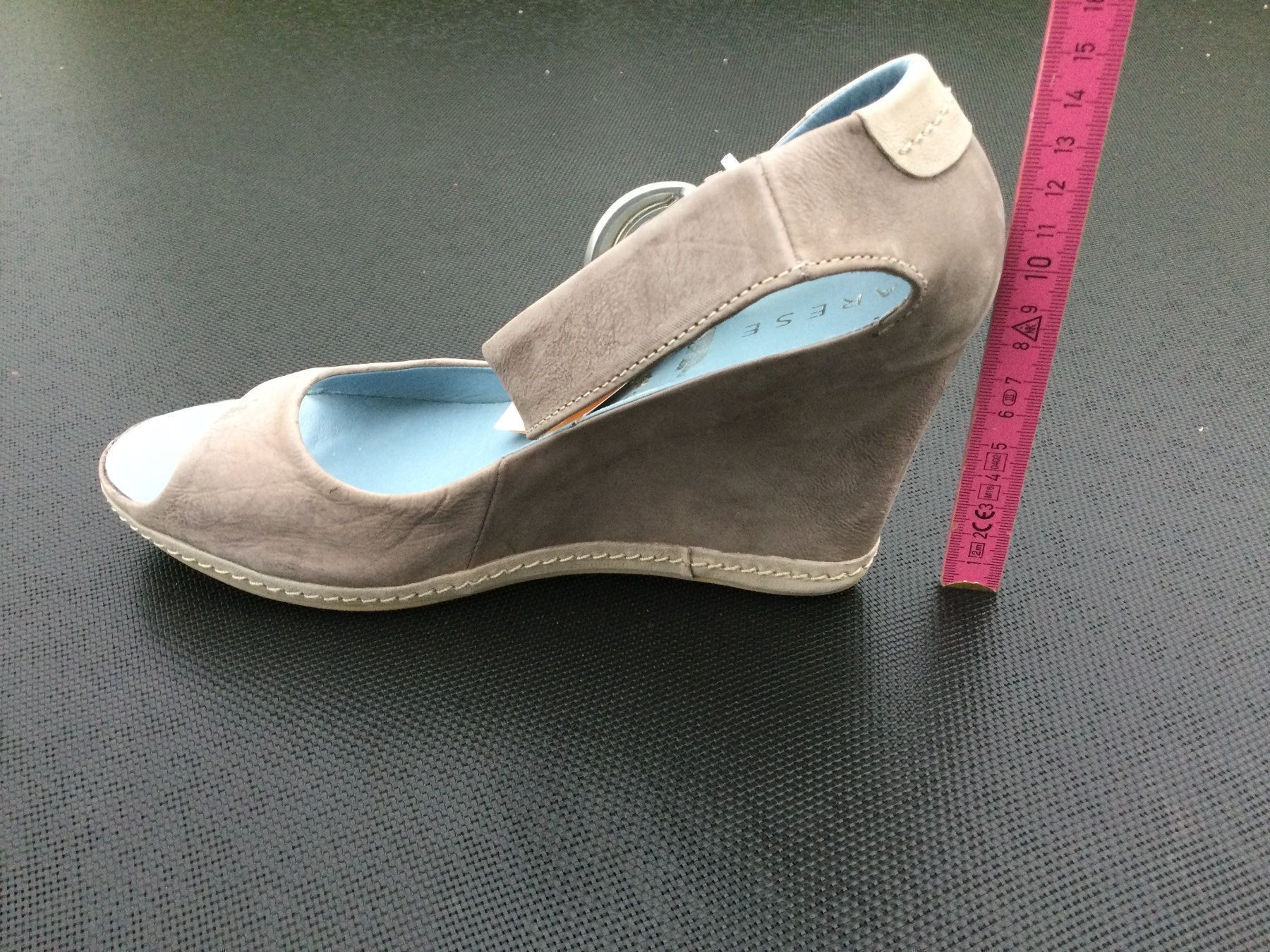 Scarpe da donna: Sandalettes grises CUIR NEUF – Nuovo e nell'imballaggio originale da Agiez venduto da chouchanelle 4