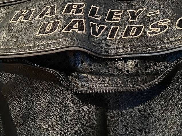 Harley-Davidson Giacche: Motorradlederjacke Harley Davidson - Topzustand – Usato da Selzach venduto da Roger_1965 3