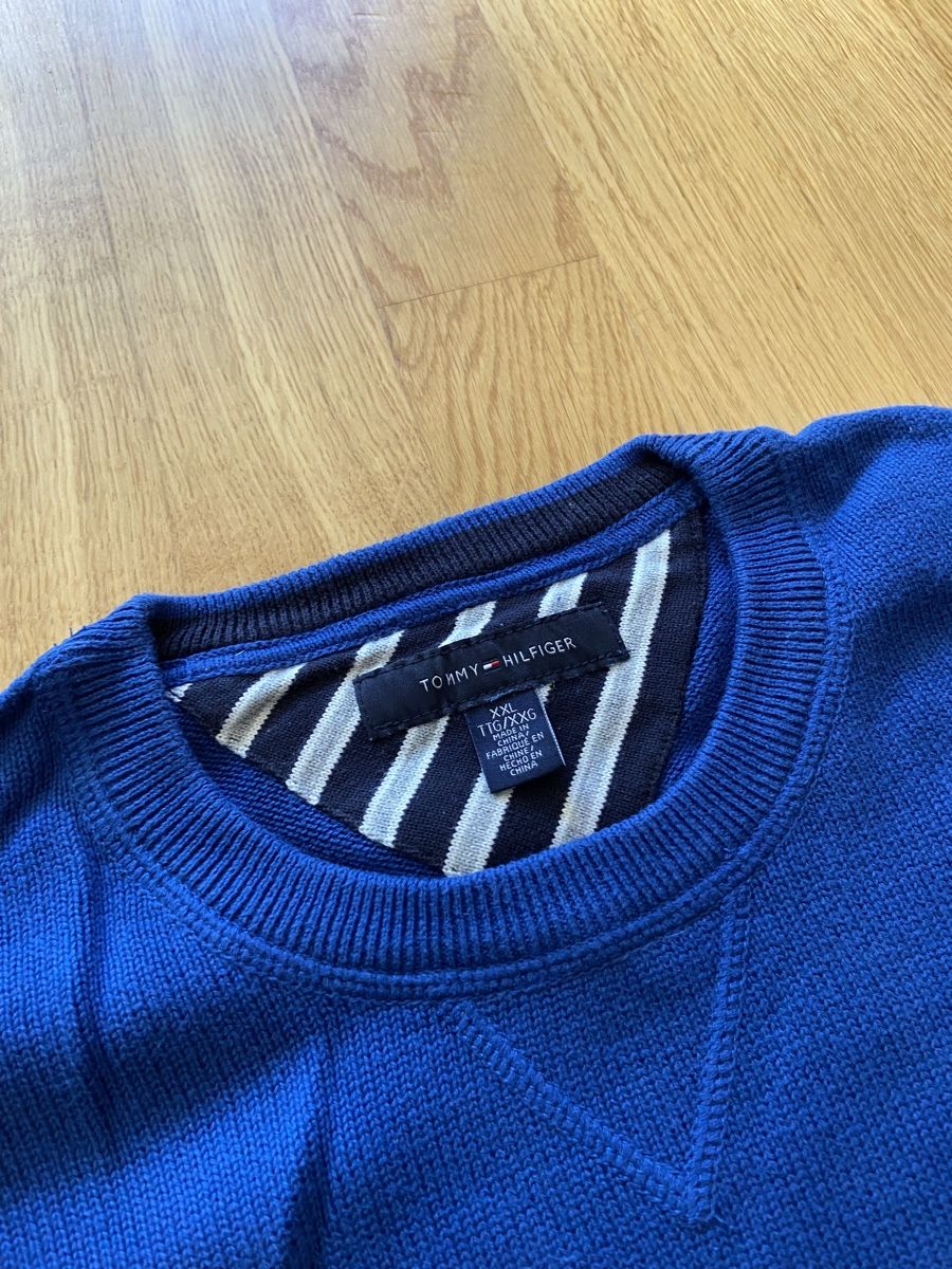Tommy Hilfiger Maglioni & Felpe: Tommy Hilfiger V-Neck – Usato da Schaffhausen venduto da golazo_vines 4