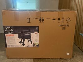 New Jamestown Landon Grill Smoker BBQ Unused