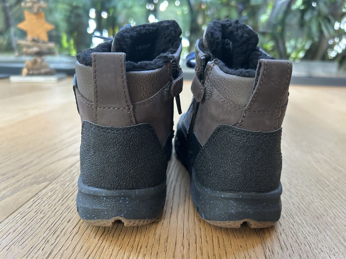 Geox Scarpe per ragazzi: Geox Winterschuhe Gr.33 – Nuovo (secondo la descrizione) da Rothrist venduto da szc_9dg5 3