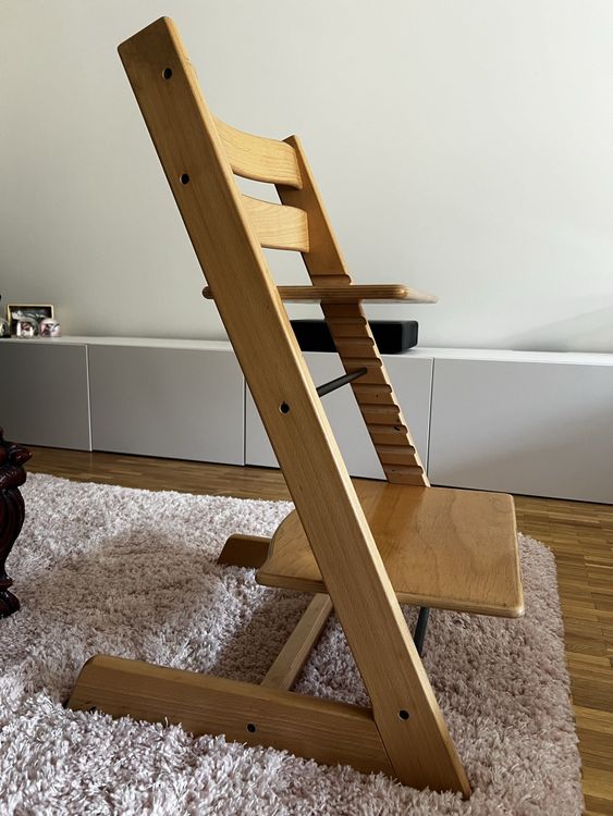 Chaise haute enfant, marque STOKKE, modèle Tripp Trapp (Gebraucht) in Genève für CHF 80 – nur