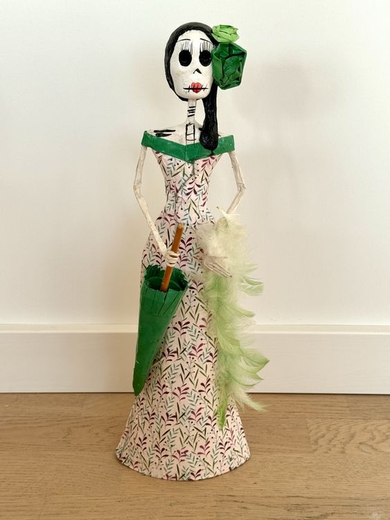 Skelett-Toilettenpapierhalter Aus Polyresin – Gothic-Deko Fürs Badezimmer, 32 Cm Lang