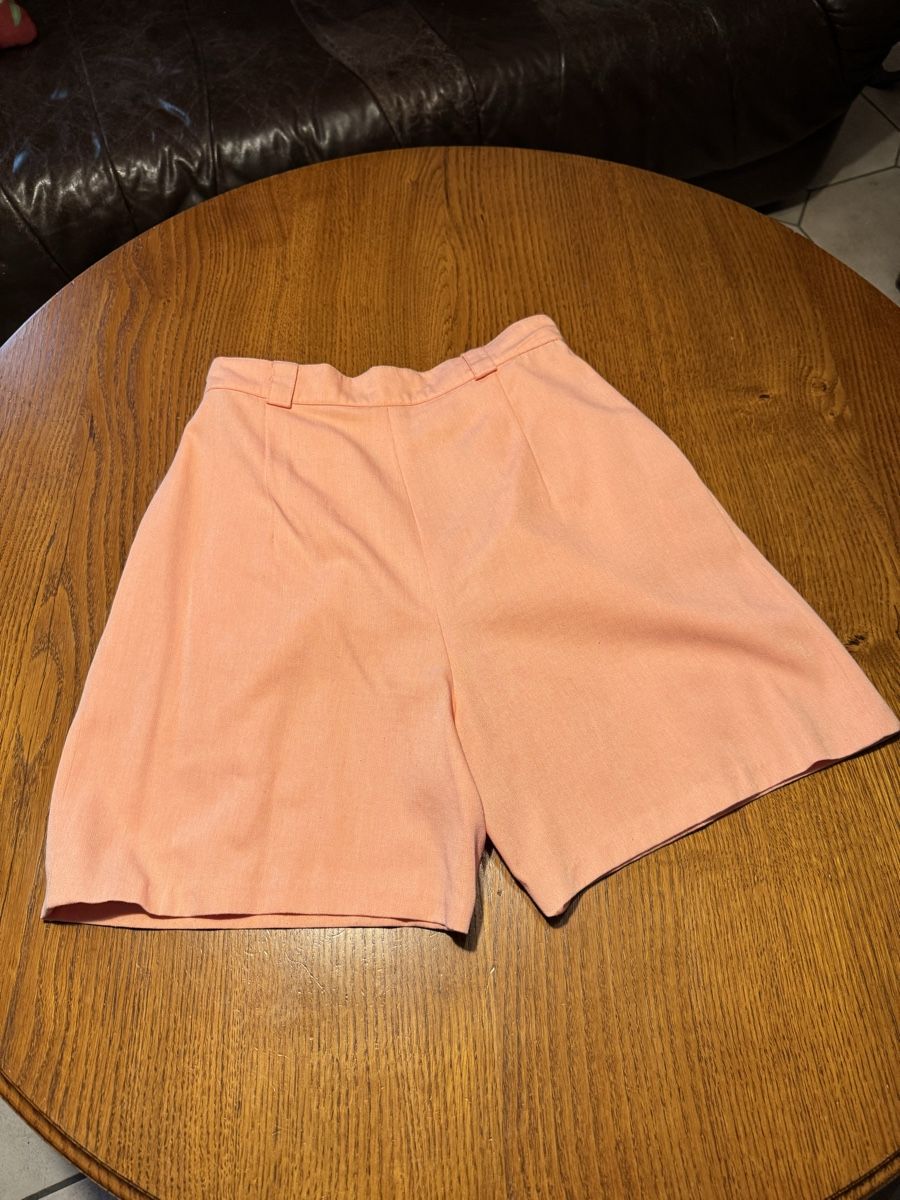 Hosen: Short dame – Neu (gemäss Beschreibung) aus Montsevelier von ber_88db 1