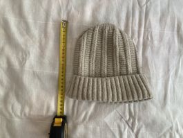 Ribbed Knit Beanie Hat in Beige Unisex